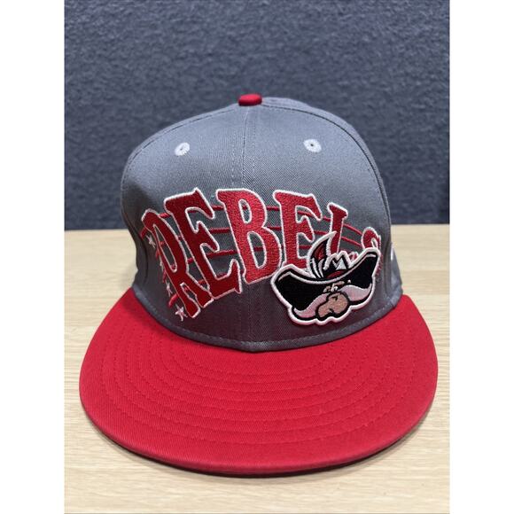 Rare Rebels New Era Top of the World Trucker Snapback Cap Hat Great Condition - Picture 1 of 11